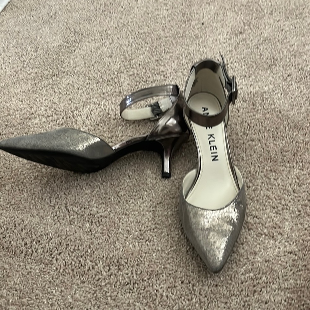 Anne Klein heels